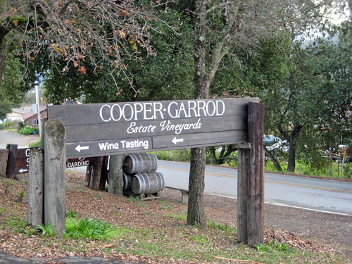 Cooper-Garrod-Winery-entrance