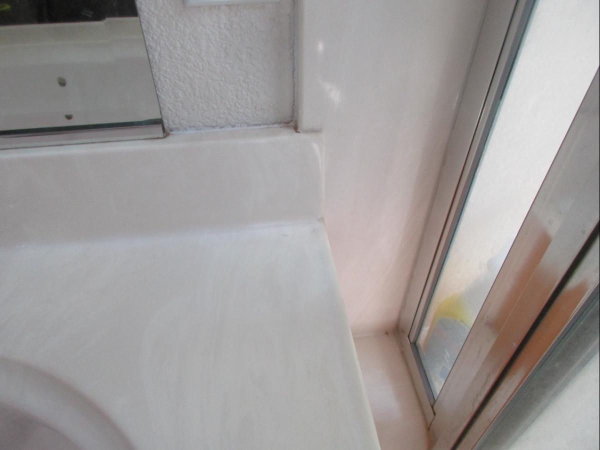RHS dual sink vanity/cabinet w/backsplash